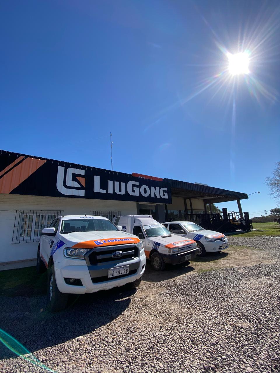 Local de Acuña Maquinarias 2